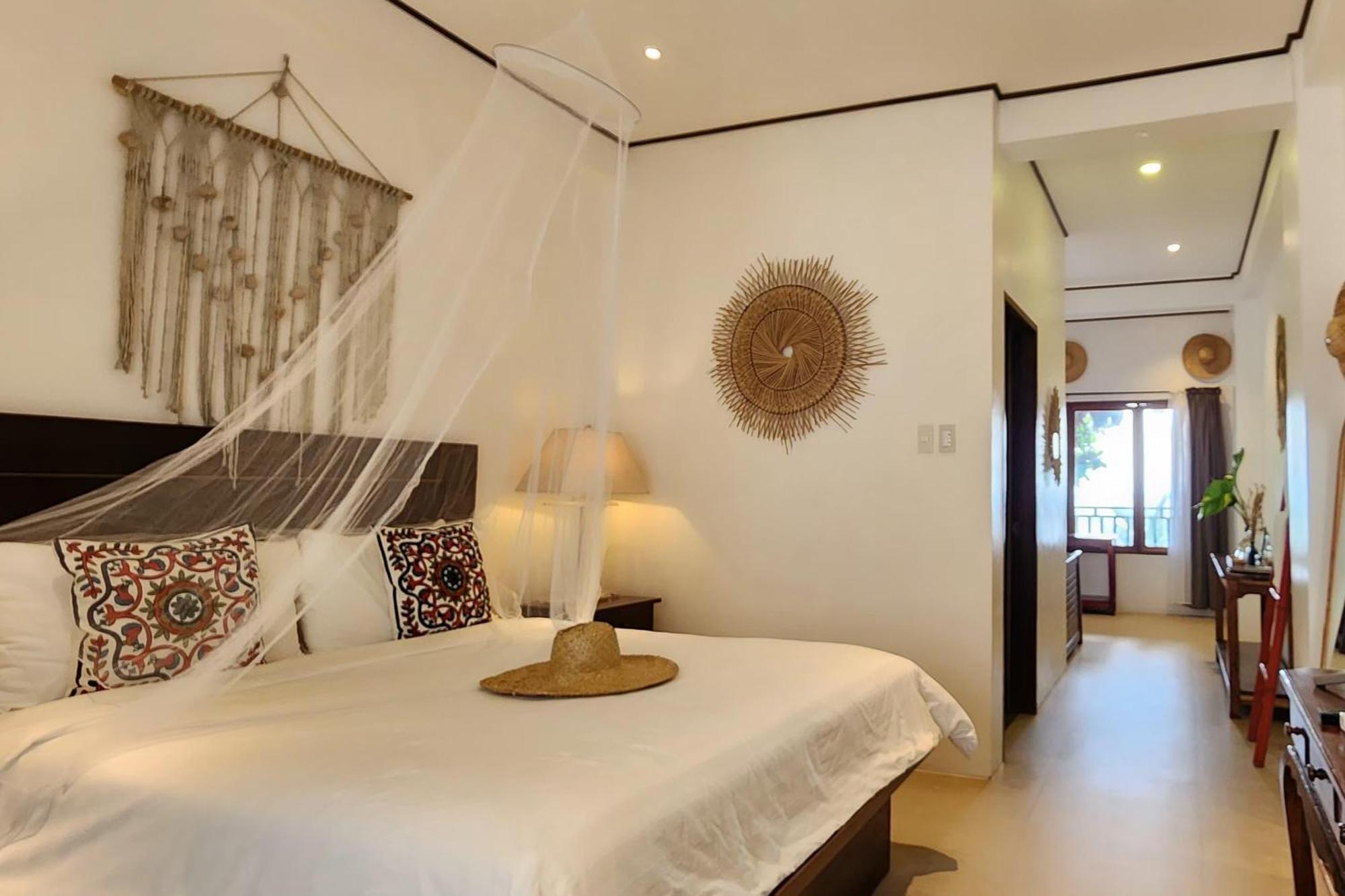 Sirom Beach House Tambobong Экстерьер фото