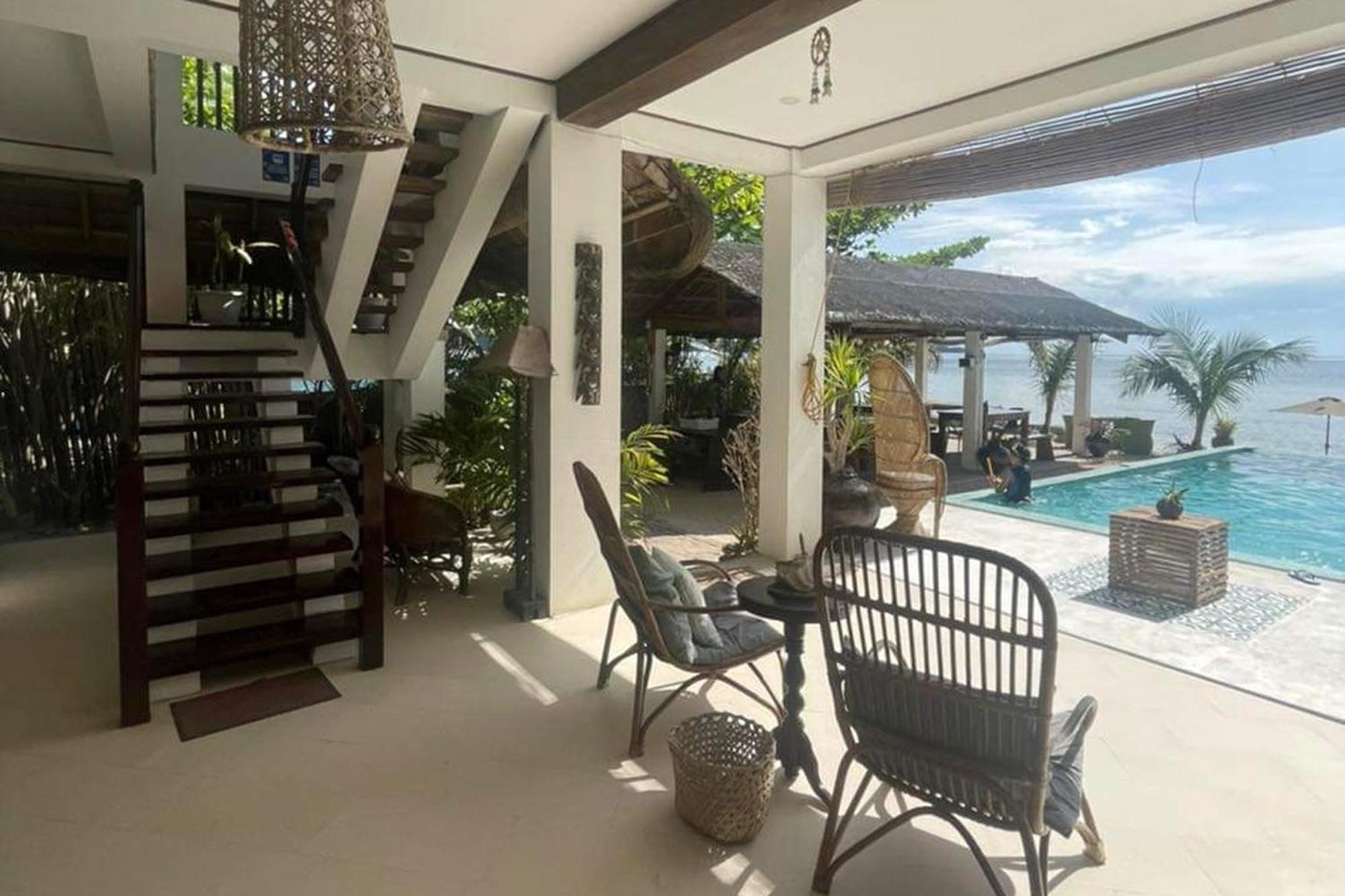 Sirom Beach House Tambobong Экстерьер фото